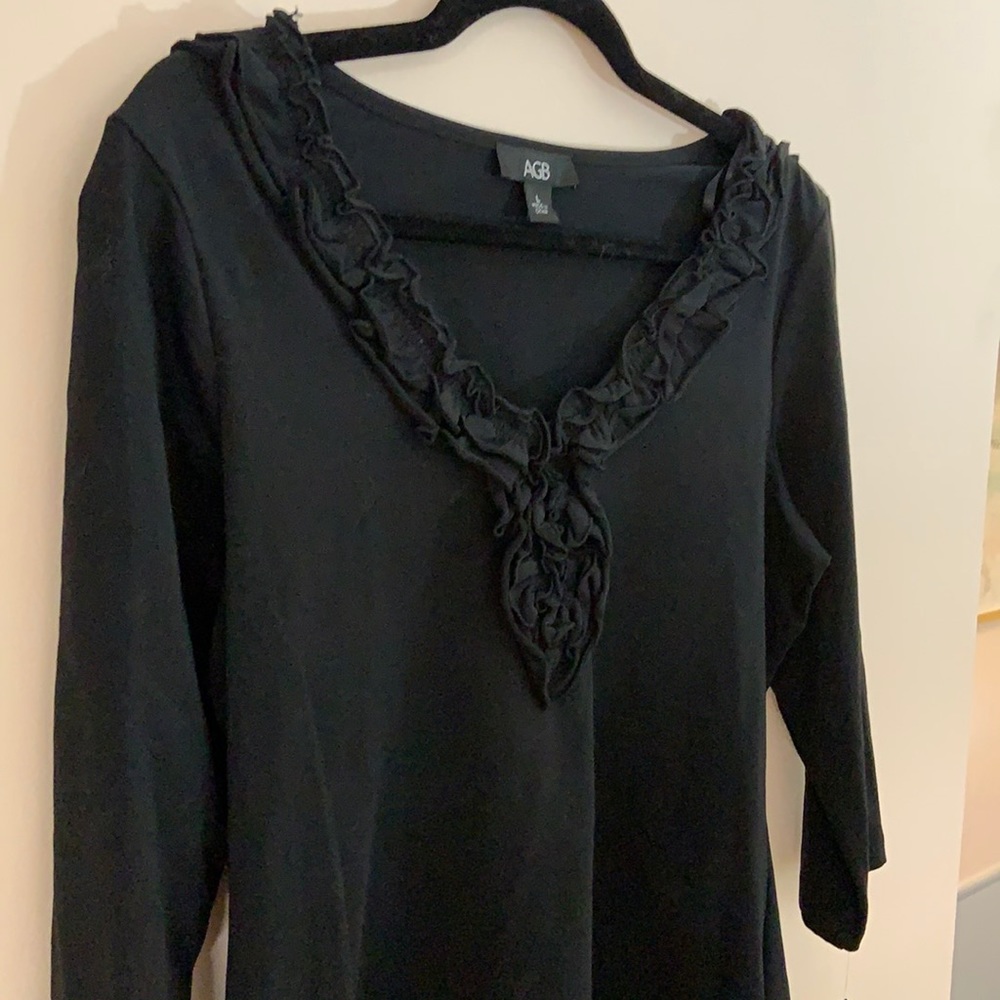 AgB size L black shirt